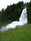 FamilieSteinbergsfossen.JPG (45952 byte)